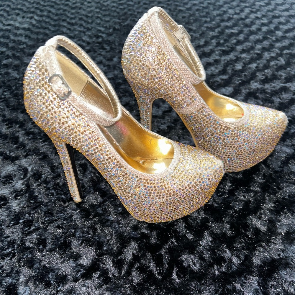 Bella Luna Diamond Gold Ankle Strap